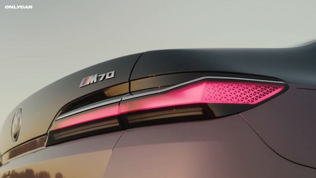 2024 BMW i7 M70 top model