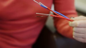 Теплый пол. Сравнение электрических кабельных теплых полов. Теплый пол №1, Warmstad, Devi