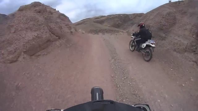 HONDA XR250 Оз. Бартогай, плато Ассы, Тургень.