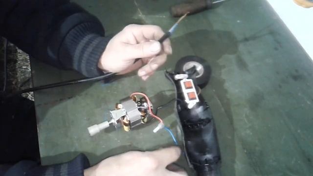 Что можно сделать? Блендер с металлолома. DYI ВАЙВАЙ смотреть онлайн