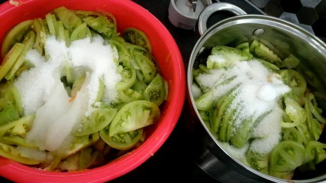 ОБАЛДЕННЫЕ ЗЕЛЁНЫЕ ПОМИДОРЫ ? ВКУСНЕЙШИЙ САЛАТ НА ЗИМУ смотреть онлайн