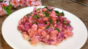 Быстрый салат. Очень легкий и вкусный. И на праздничный стол, и на каждый день.