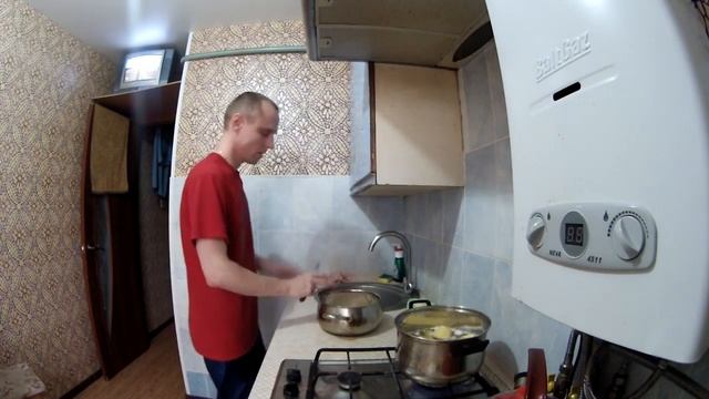 Картофельное пюре с подливкой. Готовим не глядя.