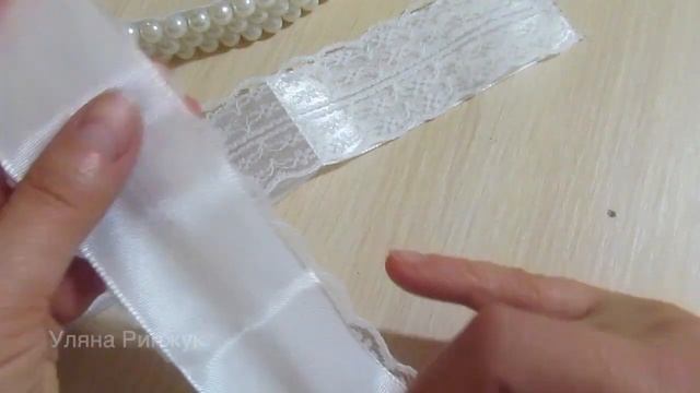 Как сделать резинку на пучок из бусин. Мастер класс. DIY