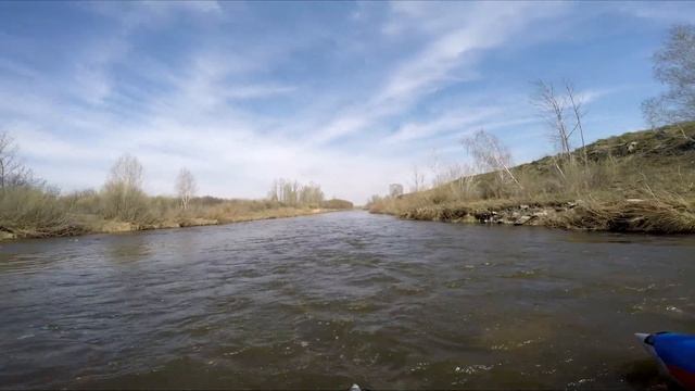 Река Уй. Сплав по остаткам половодья смотреть онлайн