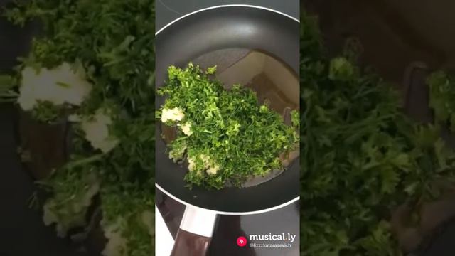 Готовим вкусную спаржу  с креветками