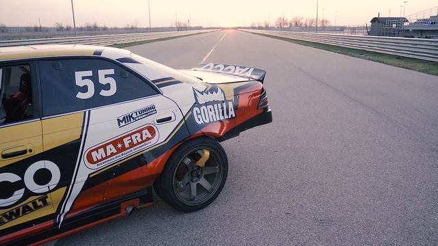 Облегченный JZX90 для дрифта #jzx90 #mark2 #tourerv смотреть онлайн