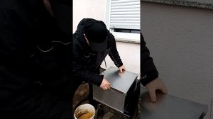 Перетопка воска с рамок. Воскотопка своими руками.