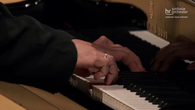 В. А. Х. Моцарт. Концерт для клавира с оркестром соль мажор KV453. Мартих Хельмхен и Симфонический о