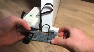 Building a automatic LEGO door opener! (LEGO Boost)