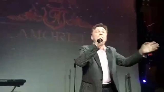 Твоя судьба Михаил Михайлов на концерте Бориса Шварцмана смотреть онлайн