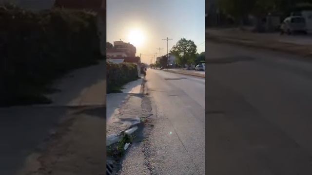 ПРОГУЛКА ПО ПЛЯЖУ И ГОРОДУ смотреть онлайн