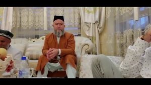 Домулло Махмадулло. кисахо аз молики динор