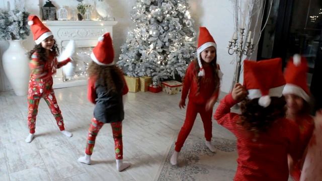 Новогодний клип от Кудрён! смотреть онлайн