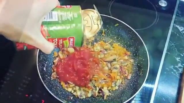 Домашние Щи ??вариант от @vb_kitchen смотреть онлайн