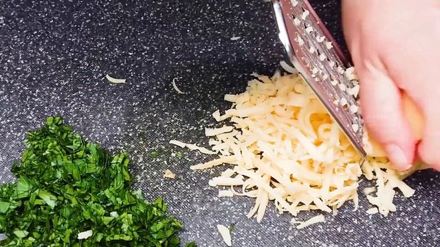 Готовлю ДВА РАЗА В ДЕНЬ и Просят ЕЩЁ! Бесподобный рецепт из доступных продуктов! смотреть онлайн