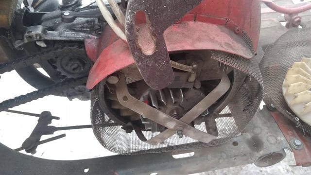 Муравей с зажиганием от бензопилы смотреть онлайн