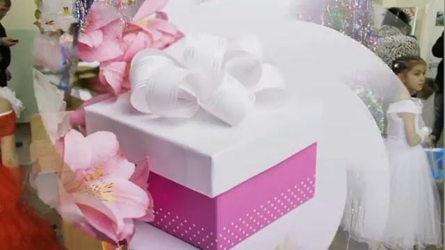 С днем рождения, дорогая мама, бабушка и свекровь! // Happy birthday Mom!