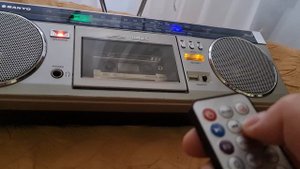 сравнение цифрового радио из блютус модуля и аналогового радио магнитолы