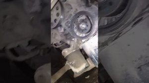 Легко !замена датчика коленвала Mitsubishi lancer 9 с двигателем 4g18