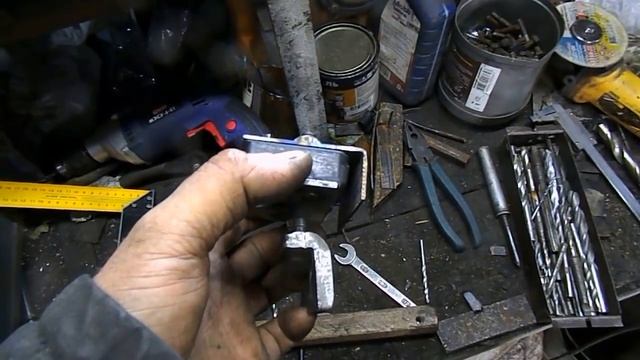 Самодельный трактор.Процесс сборки.Замок боковой форточки. #150. смотреть онлайн