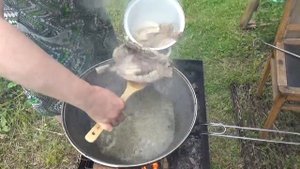 А УХА ИЗ ПЕТУХА, ВМЕСТЕ С РЫБОЙ НЕ ПЛОХА!