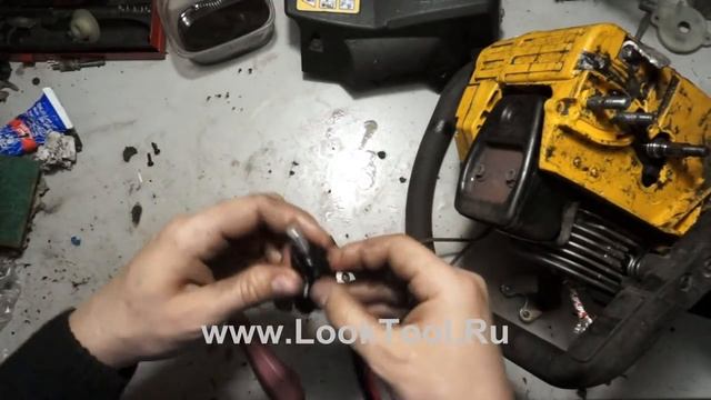 Бензопила ПАРТНЕР НЕ ПОДАЕТ МАСЛО НА ЦЕПЬ!!!.mp4