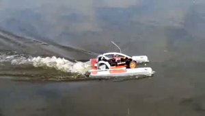 авто амфибия с плавником АВГ 2015