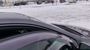 Серая Тойота Королла 150