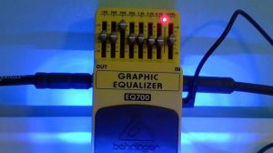 BEHRINGER EQ700 GRAPHIC EQUALIZER PEDAL Review and Demo || Best EQ Pedal for Guitar?