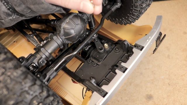 Amazing Rig!  BUT Watch This Before You Hit the Trails  Full Unboxing and Test Drive FMS FJ40