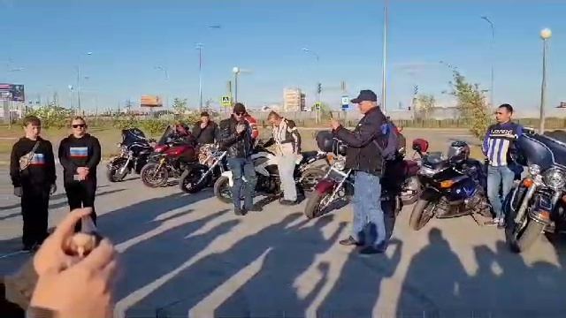 Мотосообщество Сургута исполнило мечту мальчика