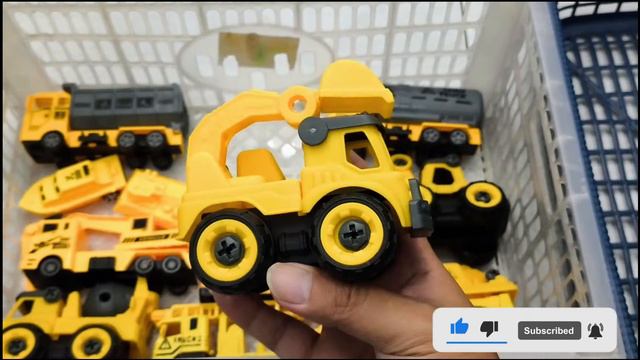 Грузовик Тема и город машин. Скорая, полиция, автовоз и дорожные знаки. Мультики про машинки смотреть онлайн