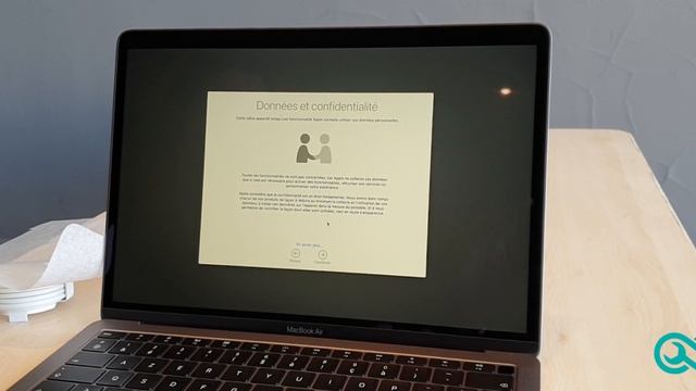 فتح و ضبط الاعدادات الأولية للماك بوك آير MacBook Air 2019 смотреть онлайн