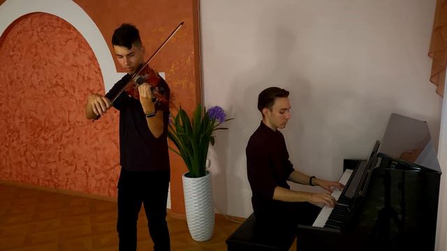 Yann Tiersen - Amelie (Comptine d'un autre été) (Piano and Violin) смотреть онлайн