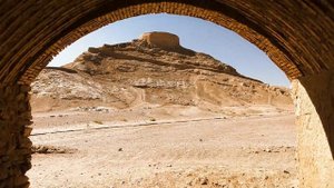 ИРАН - зачем туда ехать? Путешествие в сказку: Тегеран Исфахан Шираз Каспийское море. Красоты Перси