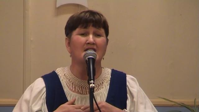 Елена Воинская (театр Тилкузет) - Деревенька (муз. Н. Кудрина, сл. В. Гундарева) смотреть онлайн