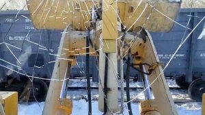 Liugong CLG 835, погрузка  вагонов.