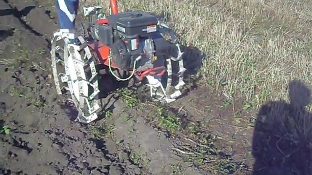 самодельная картофелекопалка (активный дельфин) смотреть онлайн