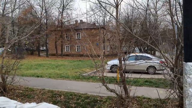 Спортивная площадка - мкр Гора, посёлок фабрики 1 мая, поселение Рязановское, г.Москва смотреть онлайн