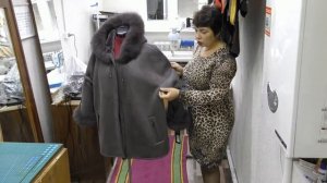 Как укоротить низ рукава у дублёнки с мехом по низу.