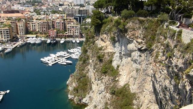 Monaco : Port de Fontvieille, Stade Louis II et Quartier d'affaires HD смотреть онлайн