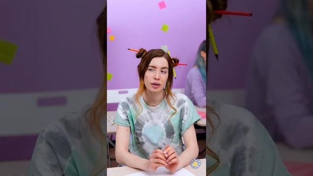 ШКОЛЬНАЯ ЖИЗНЬ ТАК ЛЕГКА И УВЛЕКАТЕЛЬНА! || ШКОЛЬНЫЕ ЛАЙФХАКИ И ПОДЕЛКИ смотреть онлайн