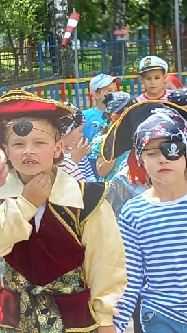 scene_output.mp4 смотреть онлайн