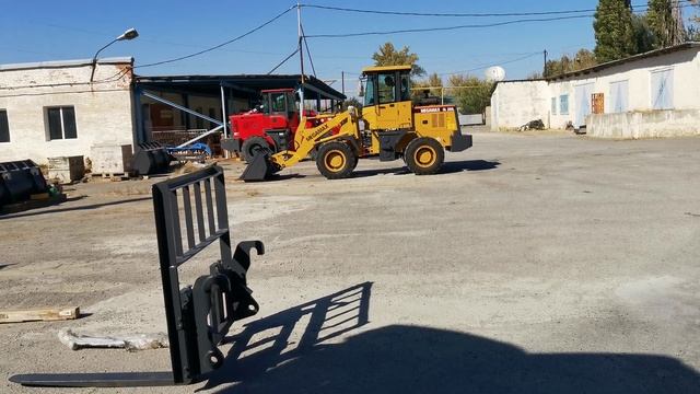 Фронтальный погрузчик MEGAMAX GL 280L смотреть онлайн