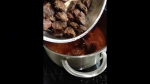 Рецепт солянки по абхазски. Острый, пряный, мясной вкус.