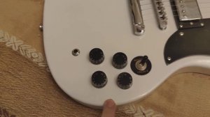 обзор сборки китайской реплики Gibson SG белая