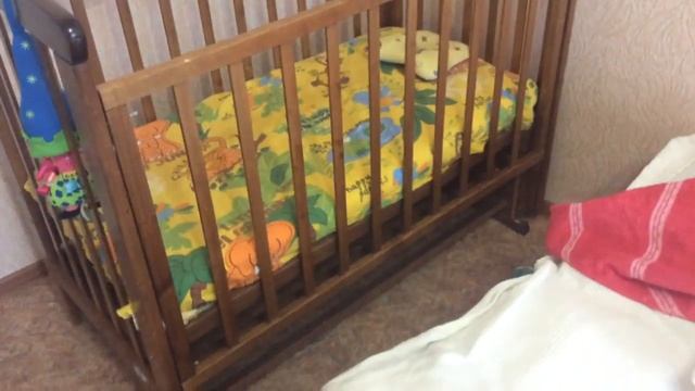 Кроватка качающаяся)) смотреть онлайн