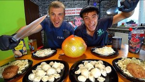 ПЕЛЬМЕНИ, МАКАРОНЫ С КОТЛЕТАМИ, КАПУСТА (СЫРНЫЙ СОУС, ЧИЛИ) КТО БЫСТРЕЕ СЪЕСТ? СЪЕЛИ ФРУКТ ПОМЕЛО