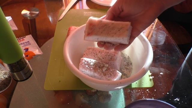 Простой рецепт как засолить сало. смотреть онлайн